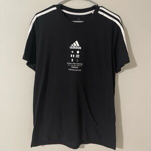 Adidas tee